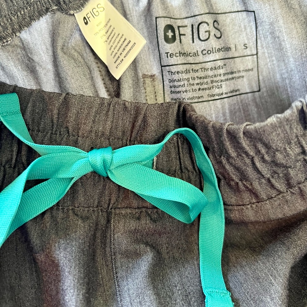 FIGS Zamora High Waisted Joggers